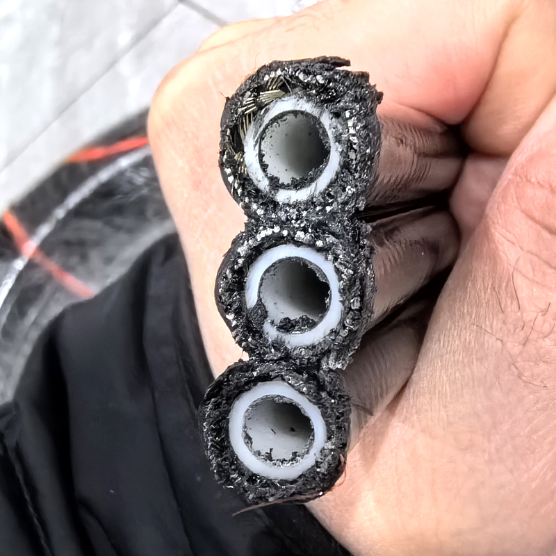 鋼絲（sī）增強樹（shù）脂管